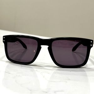 Oakley ‘Holbrook’ Sunglasses